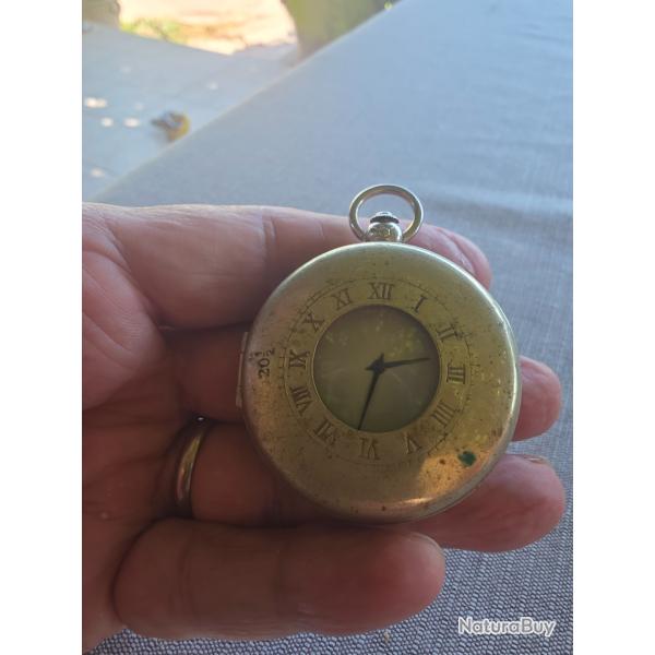 PROTECTION EN ARGENT POUR MONTRE � GOUSSET (XVIII�me SI�CLE)
