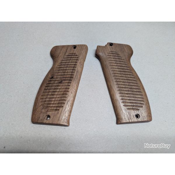 Rare paire de plaquettes bois de pistolet MAC 50
