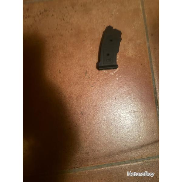 1 x CHARGEUR CZ 457 455 452 CAL 22LR 10 COUPS