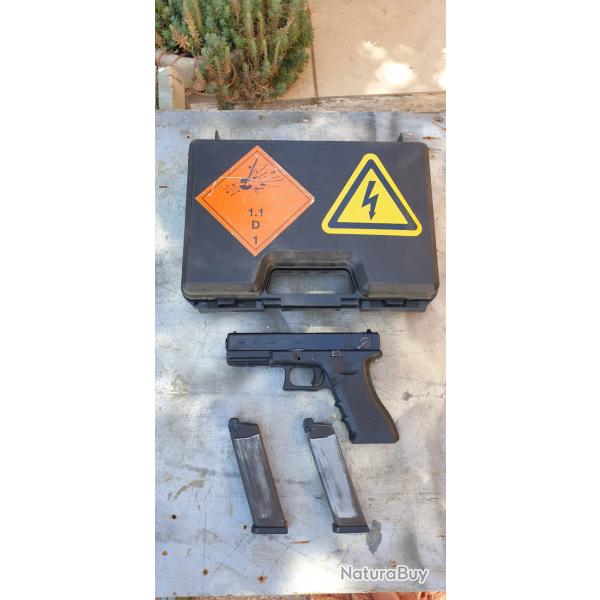 Ensemble GBB Tokyo Marui Glock 18c full auto + malette