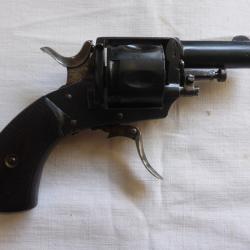 Beau revolver Velodog cal 320 double action