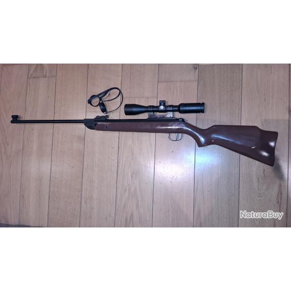 Carabine DIANA 34 T05 avec lunette  Hawke vantage 3-9�40 r�ticule duplex.