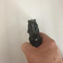Pistolet 22 LR CZ 75 Kadet 2, semi auto, chargeur 10 coup, &eacute;tat quasi neuf
