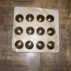 lot de douze boutons dor&eacute; de tenue militaire a identifier 15mm