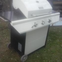 Vd Barbecue a gaz  marque TUSON