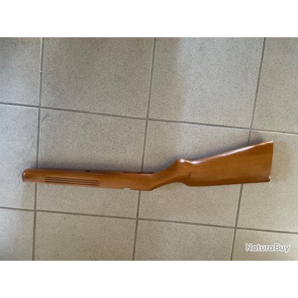 crosse de carabine manu arme Peu �tre du 9mm