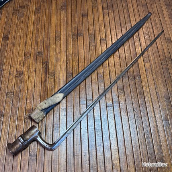 BA�ONNETTE 1822 AVEC RARE FOURREAU TR�S BELLE �TAT XlX �ME RESTAURATION