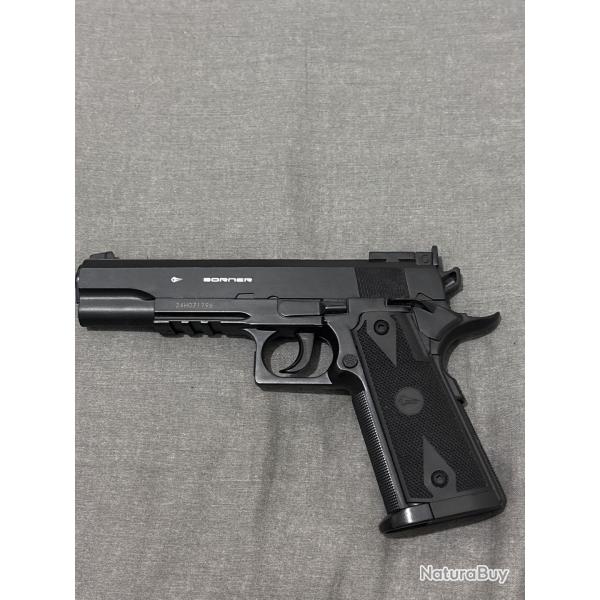 r�plique inspir�e du colt M1911 en 3 joules