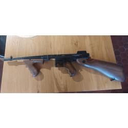 R&eacute;plique Thompson M1928 full m&eacute;tal AEG
