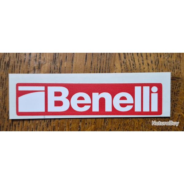 Autocollant BENELLI ,petit modele chasse , ball-trap , tir ,armes