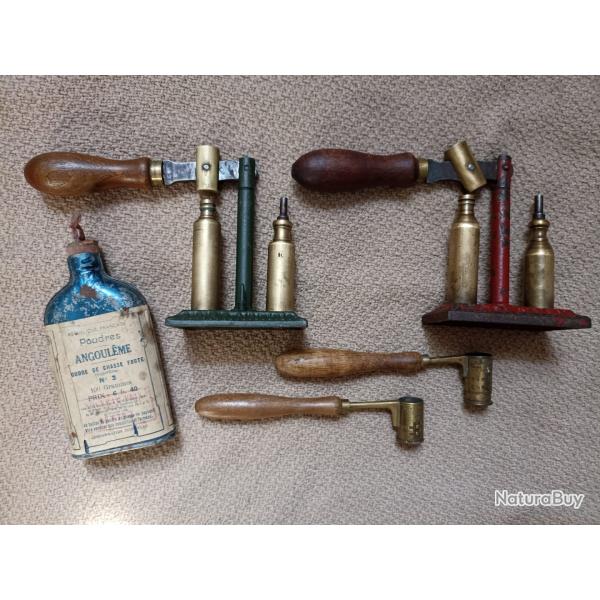 Lot 2 amorceurs � presse balle 16 & 2 dosettes anciens