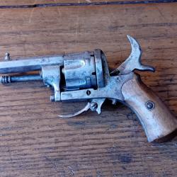 revolver a broche  type lefaucheux cal 7 mm