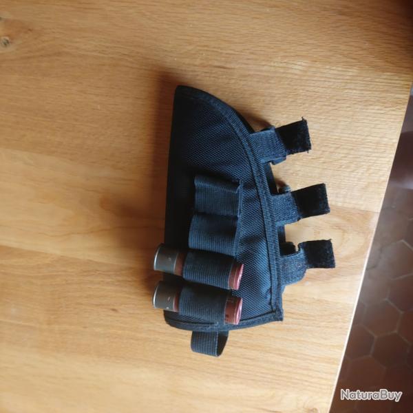 cartouchi�re de crosse airsoft + 2 cartouche spring 30 coup