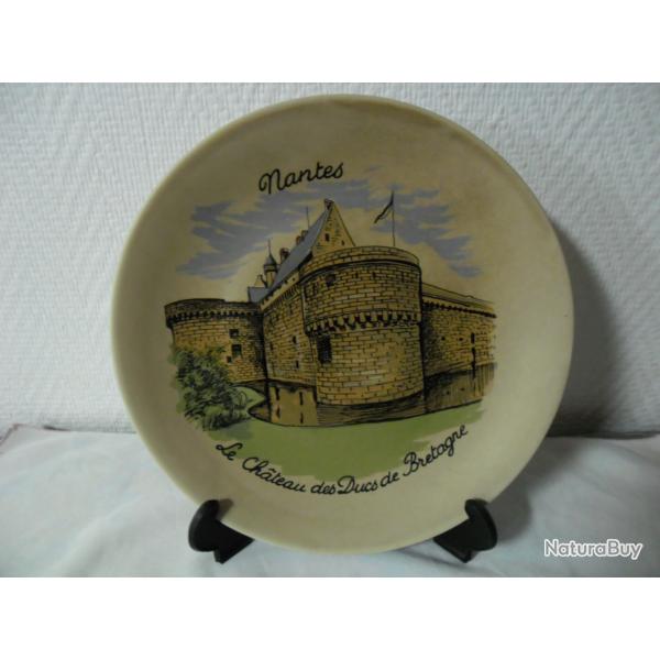 ASSIETTE COLLECTION NANTES LE CHATEAU DES DUCS DE BRETAGNE