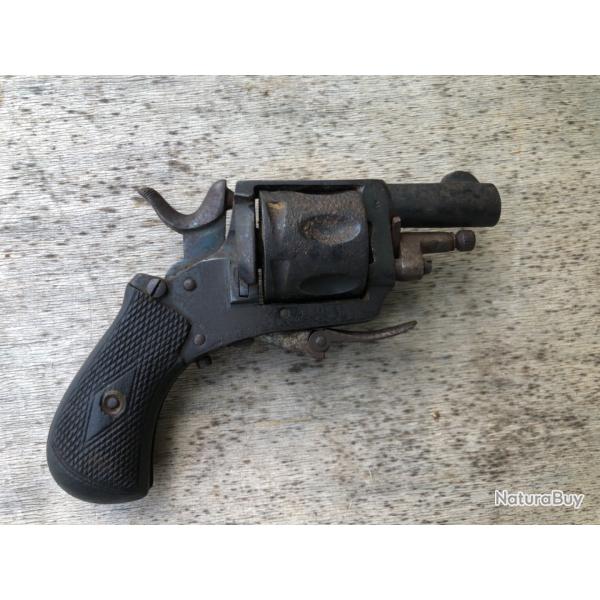 Revolver calibre 320 sortie de grenier avec s�ret�