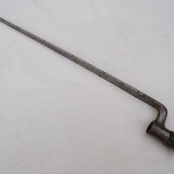 Ba&iuml;onnette fran&ccedil;aise 1847 en tr&egrave;s bon &eacute;tat.