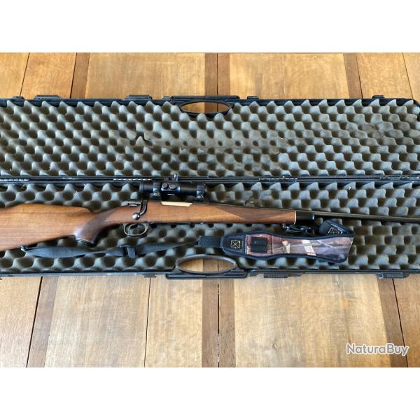 Carabine Zastava M70 cal 7x64 avec point rouge Tasco pro point ret K dot mallette et bretelle.