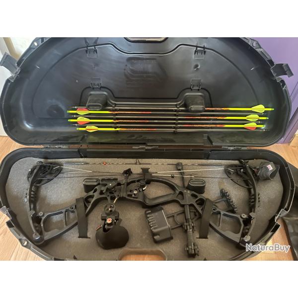 Arc � poulies pour gaucher