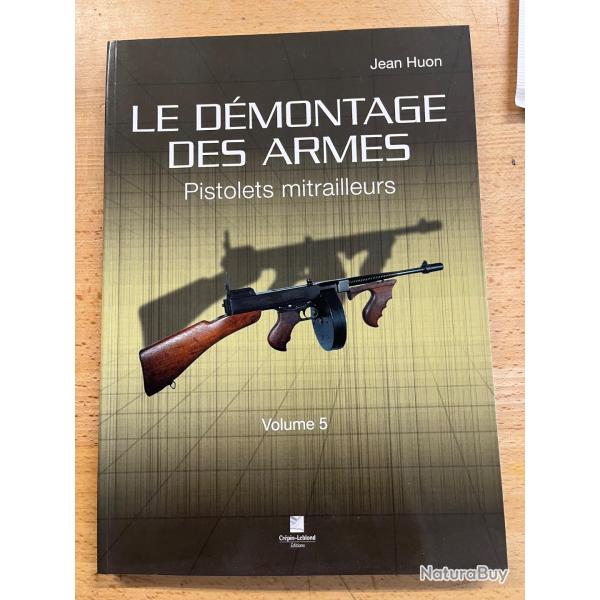 Le d�montage des armes A