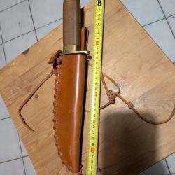 Couteau/poignard de chasse et son etui. Style Bowie knife