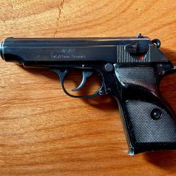Pistolet FEG AP7,65 (7,65 Browning)