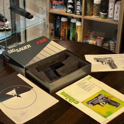 Pistolet SIG SAUER P6 P225 cal. 9mm luger R&eacute;f/636