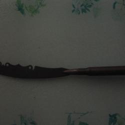 OBJETS DE TRANCHE : COUPE PAPIER EN CUIVRE ---BALLE DE 1918  W.R.A.C.O