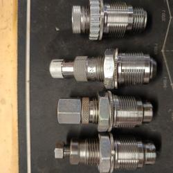 Presse lee et Lot Jeux d outils lee carbure 45 lc 38 sp et 44/40