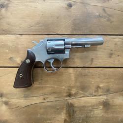 Revolver SMITH & WESSON mod&egrave;le 65-3 calibre 357Mag organe de vis&eacute;e fixe