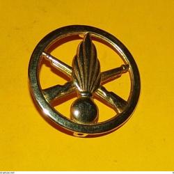 Insigne de b&eacute;ret, INFANTERIE, dos lisse embouti, 2anneaux, FABRICANT DRAGO ,HOMOLOGATION SANS,&nbsp;ETAT