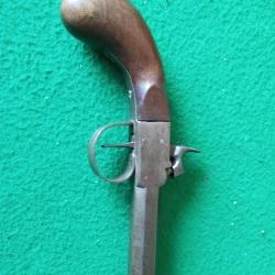 Pistolet &agrave; coffre d&icirc;t "coup de poing" 19e si&egrave;cle
