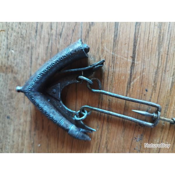 Tr�s Ancienne poire a poudre