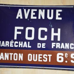 PLAQUE EMAILLEE AVENUE FOCH-MARECHAL DE FRANCE-CANTON OUEST 6&egrave; S-GUERRE 1914/1918