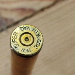 douille de carabine en 300 mag pour rechargement
