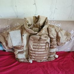 Gilet Pare-balles militaire avec protection de cou et &eacute;paule plus plaque ventral et dorsale