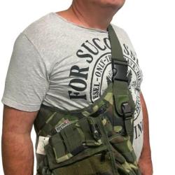 Sac Band. Camo Swiss arms