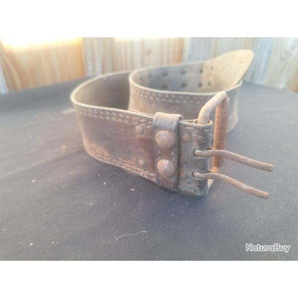 Ceinturon arm�e Fran�aise WW1 Rivet�