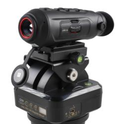 Pivot telecommand&eacute; aimant&eacute; pour projecteur / vision thermique