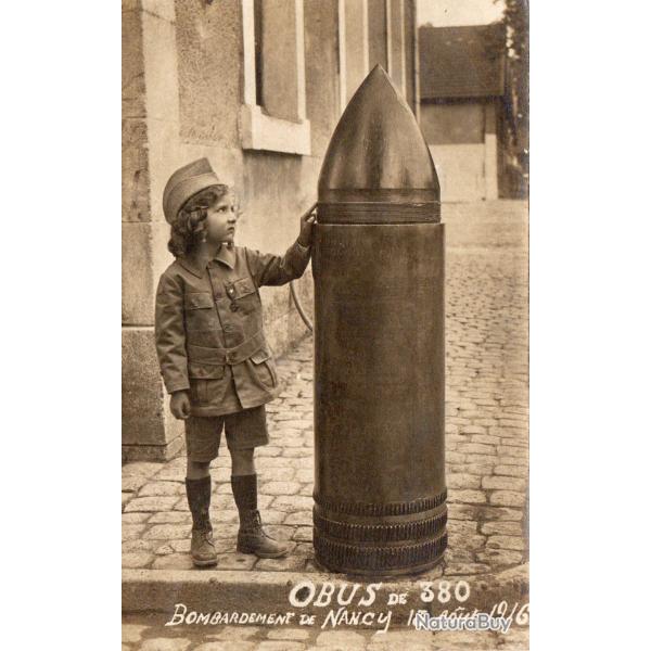 Carte postale enfant et obus de 380 - N�7643