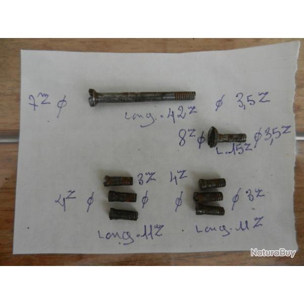 lot de vis pi�ces d�tach�es pour fusil ancien
