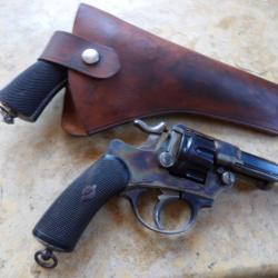 grand holster &eacute;tui cuir mod ceinture explorateur aventurier pour gros revolver pistolet 1873 cowboy