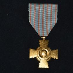 CROIX DU COMBATTANT-FRENCH WAR CROSS - ANCIEN MILITAIRE GUERRE D'ALGERIE