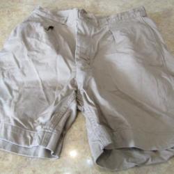 short beige grande taille 44 r&eacute;glementaire arm&eacute;e Fr Fran&ccedil;aise guerre Alg&eacute;rie sable bermuda