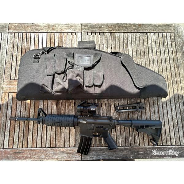 M4 AEG + point rouge Swiss Arms + mallette de transport