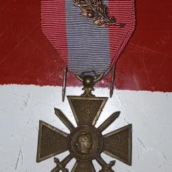 M&eacute;daille croix de guerre TOE citations 39/45 Indochine WW2