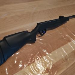 TOP AFFAIRE ! Carabine Stoeger rx5 neuf avec hausse et guidon cal.4,5 de 10 J, prix r&eacute;duit 119,50�