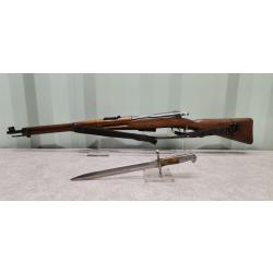 Mousqueton Schmidt Rubin K11  cal.7.5 suisse, cat C  avec ba&iuml;onnette au num&eacute;ros  !!!