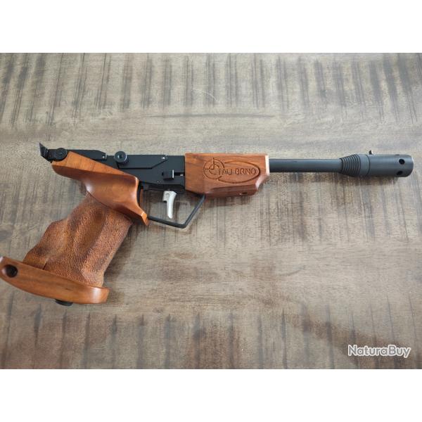 Pistolet Tau 7 Match Brno