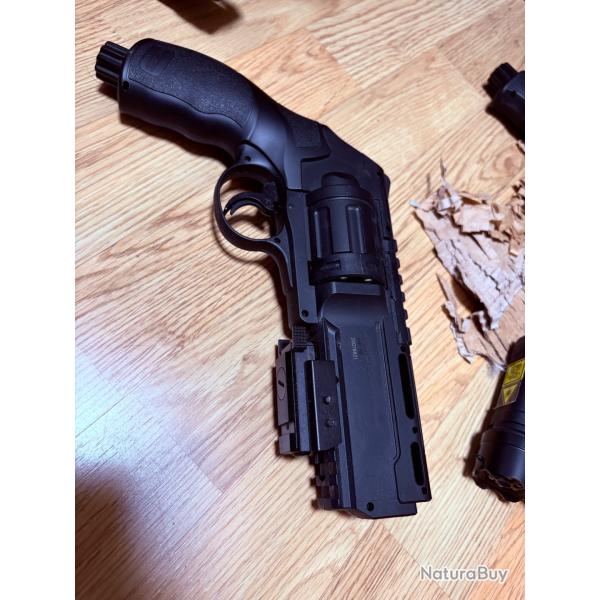 HDR 50 + Laser + quelques munitions (d�vastator)