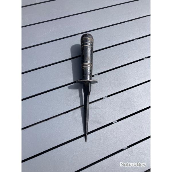 Dague ancienne vintage